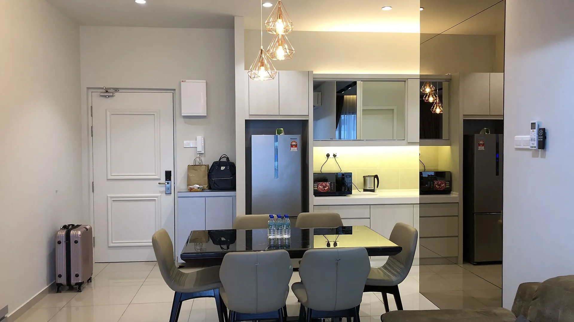 Melaka Atlantis Hup B Family Home Stay דירה Malacca